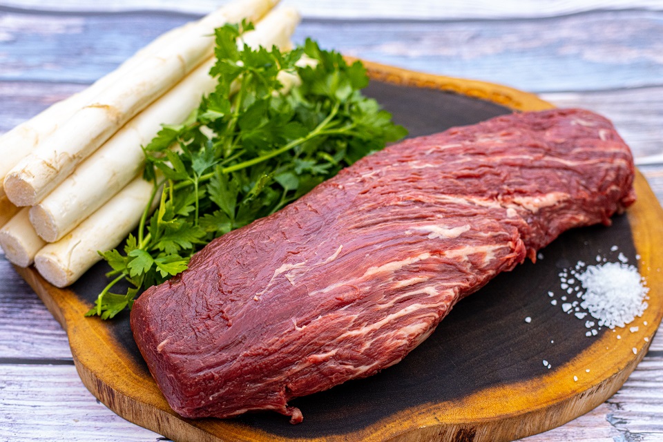 ossenhaas met witte asperges