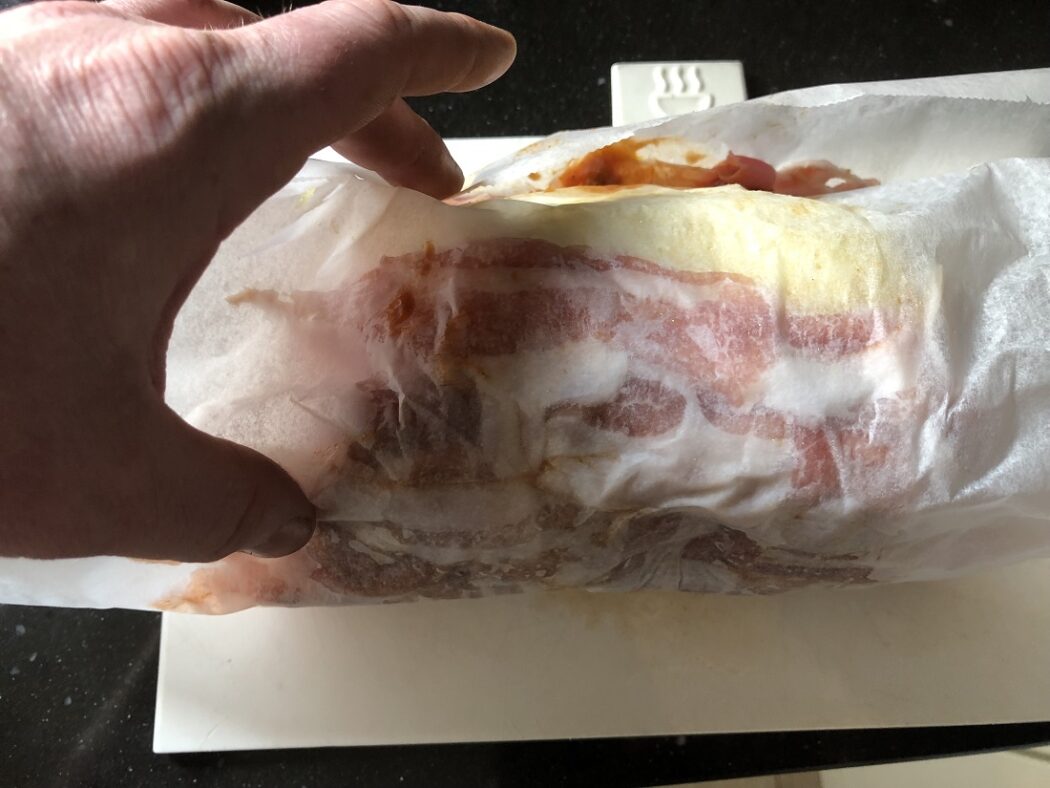 ananas wikkelen in bacon