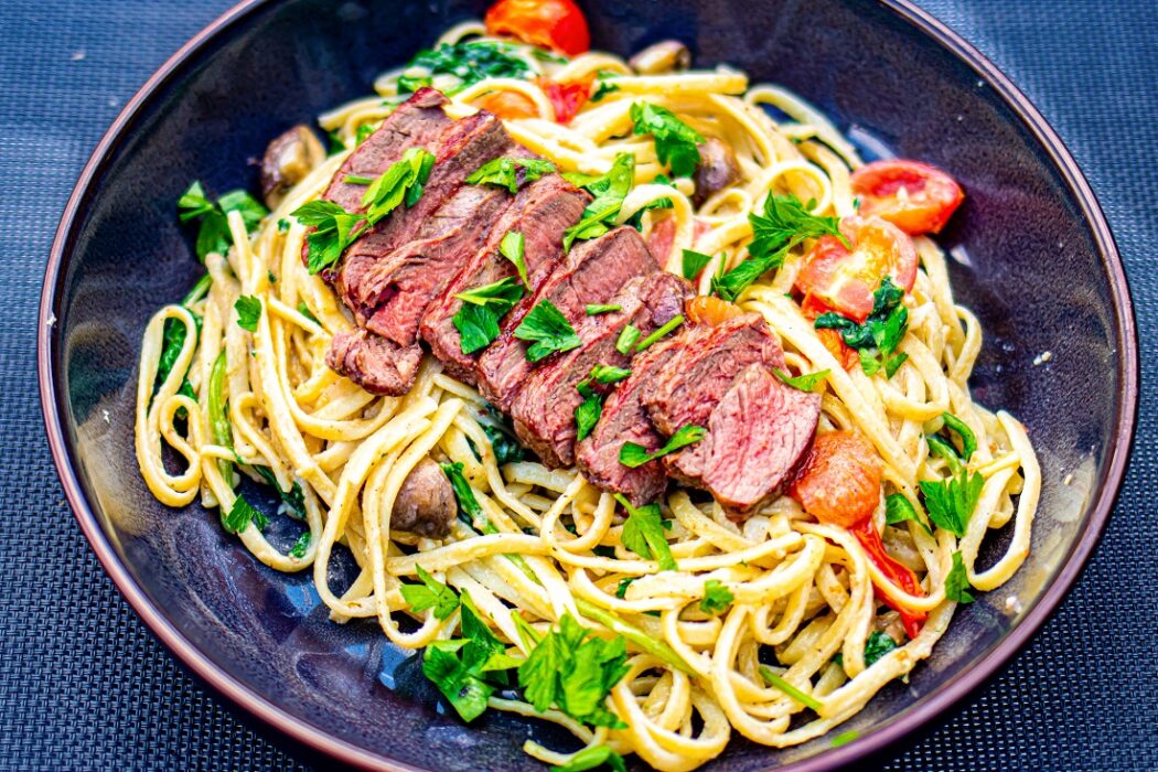 pasta met biefstuk