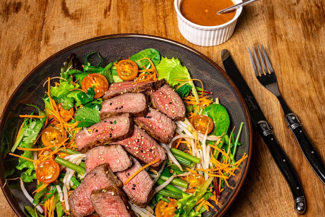thaise biefstuksalade