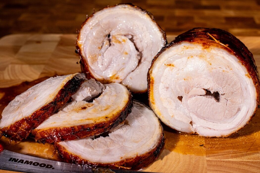 Oosterse buikspek rollade